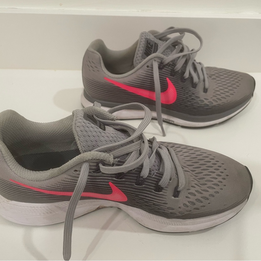 Nike 7.5 work a couple of times